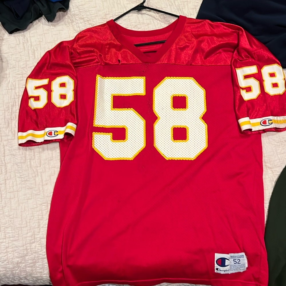 Men’s size 52 Kansas City Chiefs NFL Jersey #58 Champion